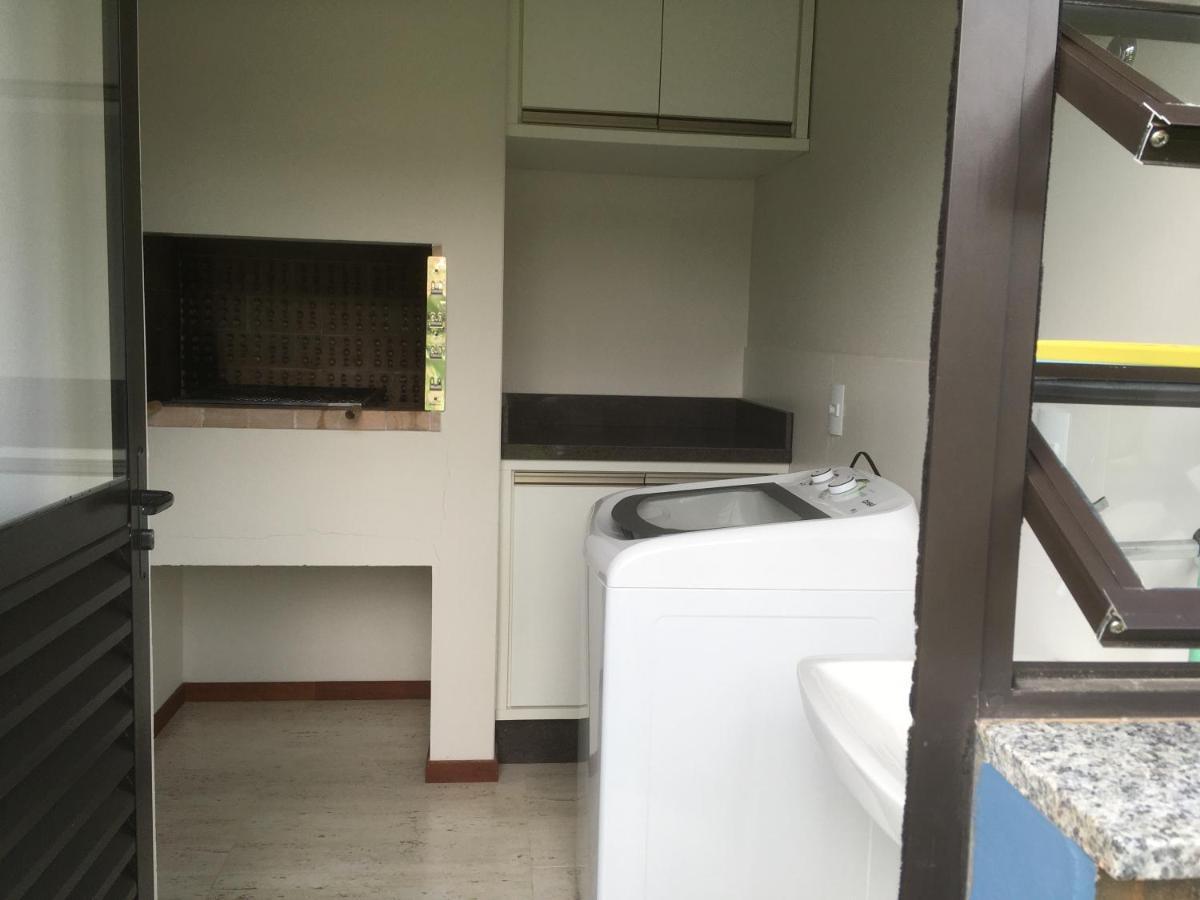 Apartamento Com Piscina - Garopaba - Praia Da Gamboa Экстерьер фото